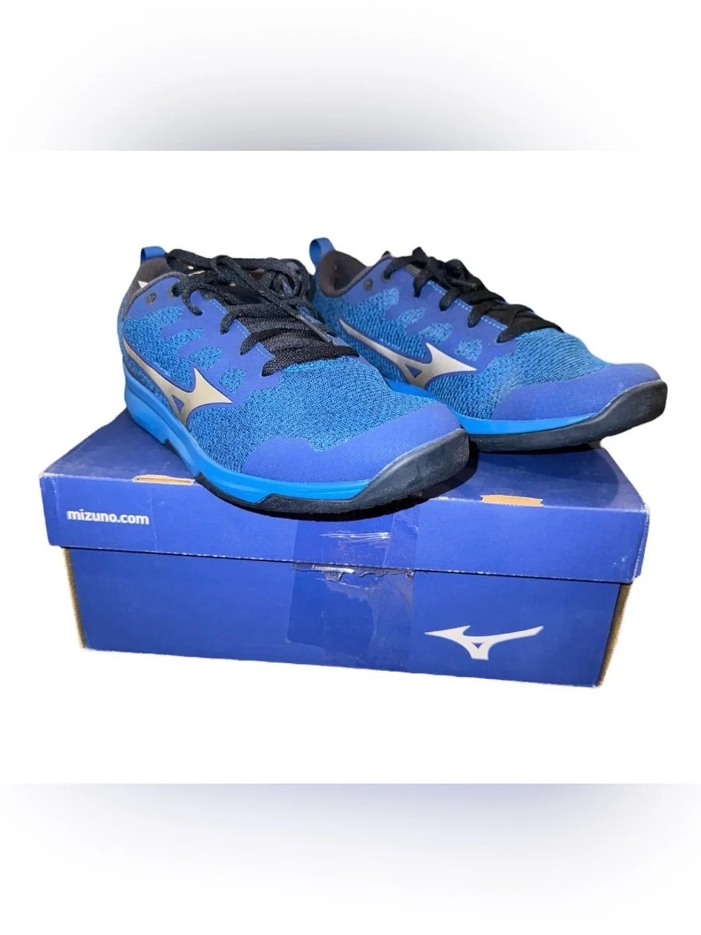 Brand New Mizuno Men's Training Shoes